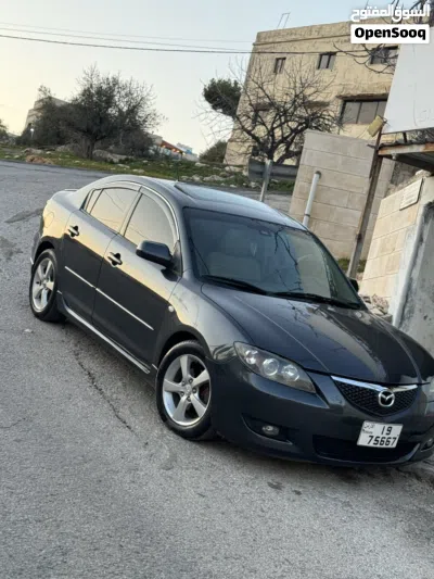 Mazda 3 Standard 2
