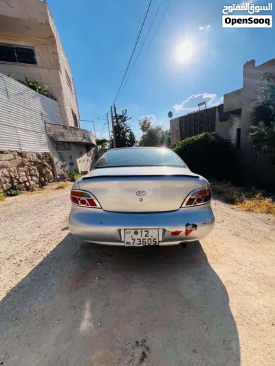 هيونداي افانتي Standard 2