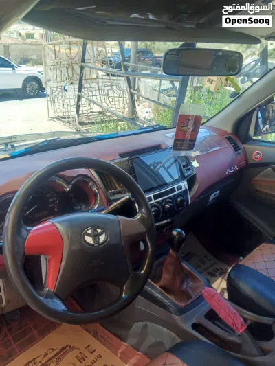 Toyota Hilux GLX 4