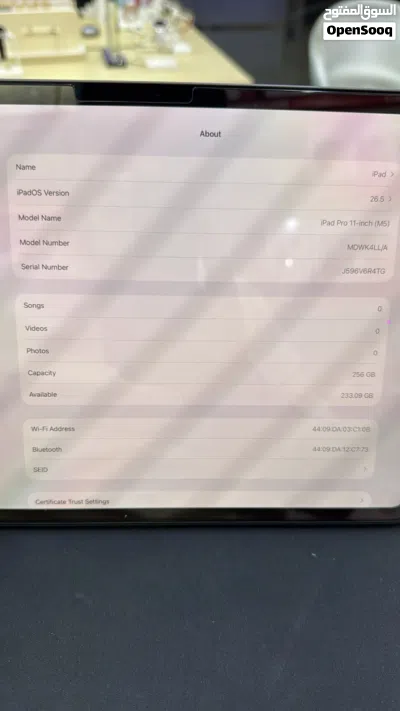 آيباد iPad pro 11 مستعمل بطاريه 100% بسعر ممتاز 3