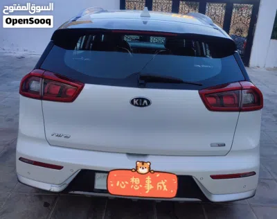 كيا نيرو EX Touring 2