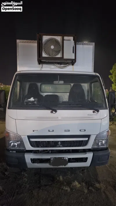Mitsubishi Fuso Canter 2