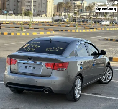 Kia Forte LX 2