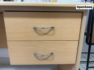 طقم أثاث غرفة نوم مستعمل بحالة ممتازة للبيع 3