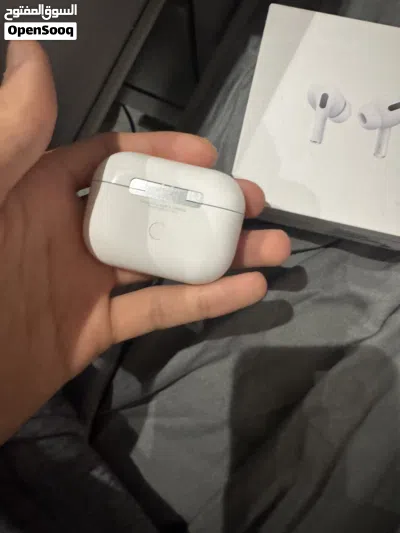 للبيع سماعه ابل جديده مافيها شي ما استخدمتها ولا مره 2