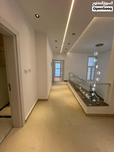 فرصة استثماريه .عمارة تحتوى على 12 . شقه . بيع . اصانصير باركيدجوا . النوفليين. 2