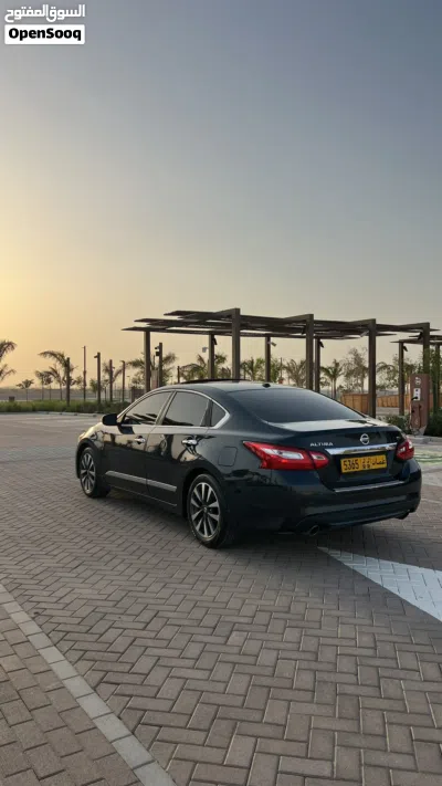 نيسان التيما SV 3