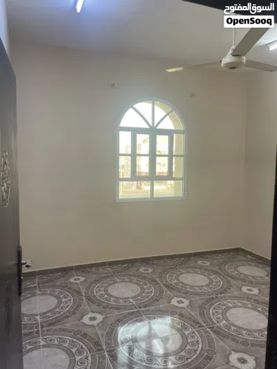 شقة نظيفة للإيجار الشهري 3
