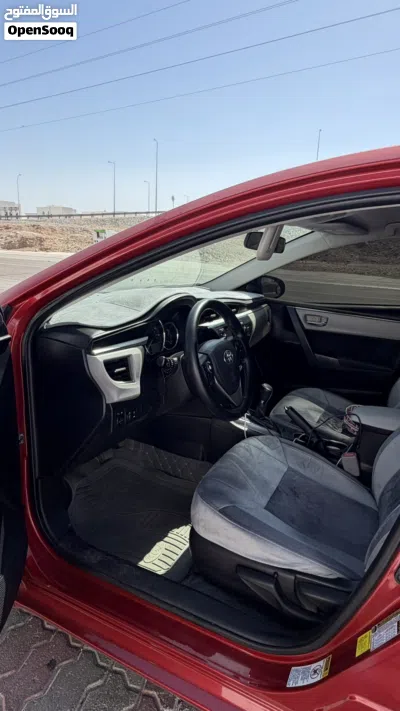 Toyota Corolla LE 3