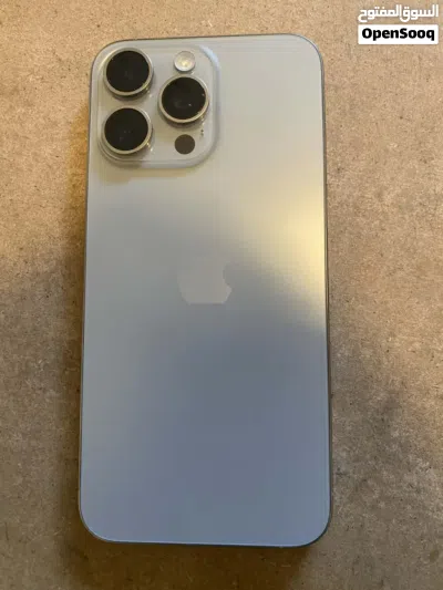 iPhone 15 pro max 2