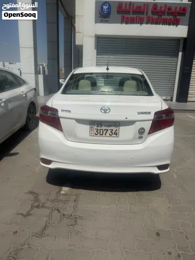 Toyota Yaris G 4