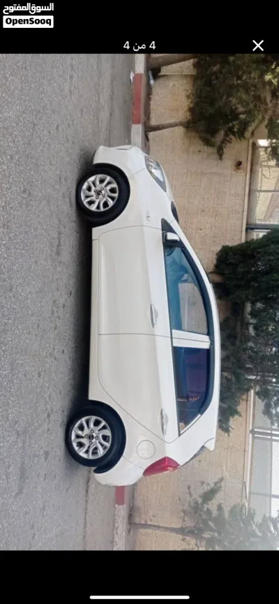 Kia Picanto EX 3