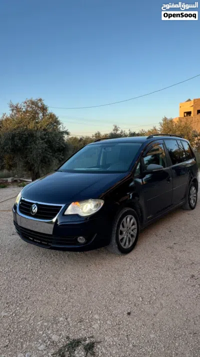 فولكسفاغن توران R-Line 2