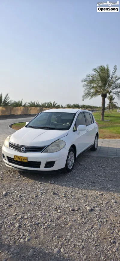 Nissan Tiida 2