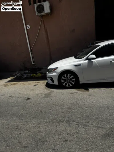 Kia Optima GT-Line 4
