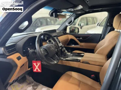 لەکسوس LX LX 600 Premium 3