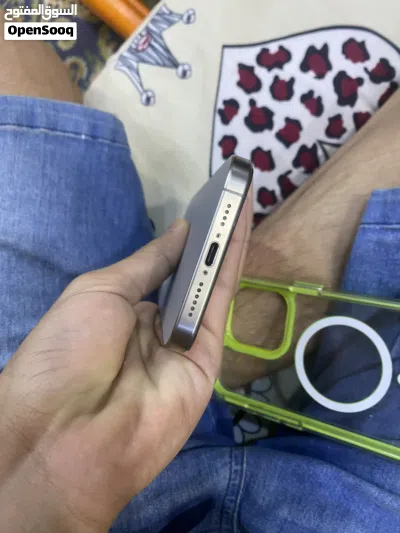 ايفون 15برو ماكس نضافه فول 3