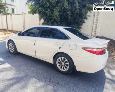 تويوتا كامري LE 3