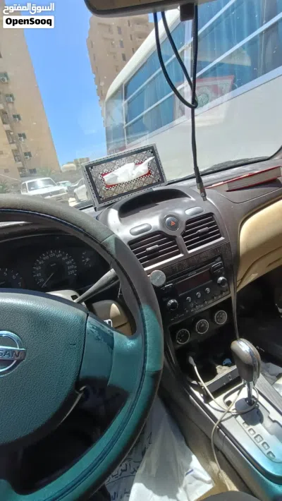 نيسان صني S 3