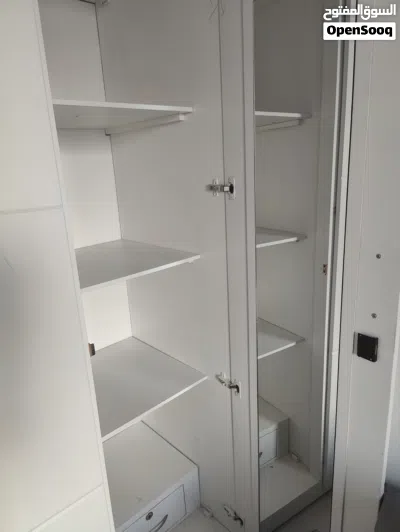 أثاث منزل نظيف للبيع بسبب السفر 4