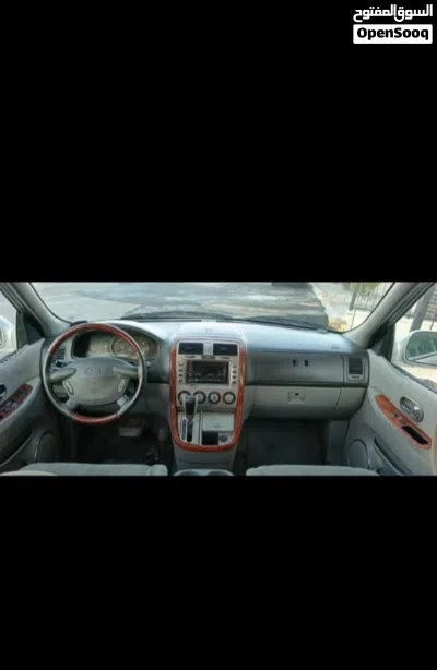 Kia Sedona EX 4