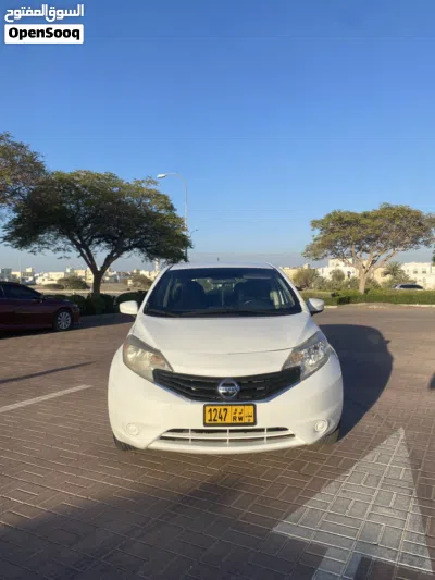 Nissan Versa SV 2