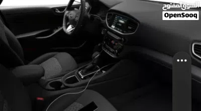 هيونداي ايونيك Standard 2
