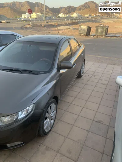 Kia Cerato EX 3