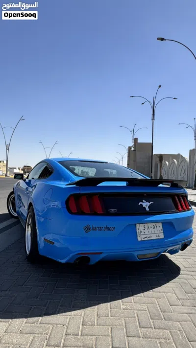 فۆرد موستانگ V6 2