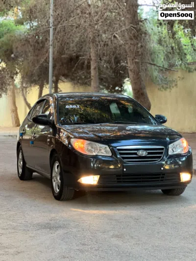 هيونداي افانتي Standard 4