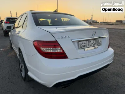 مرسيدس بنز الفئة-C C 250 3