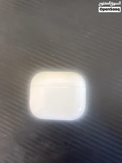 Apple AirPods (3rd Generation) 3
