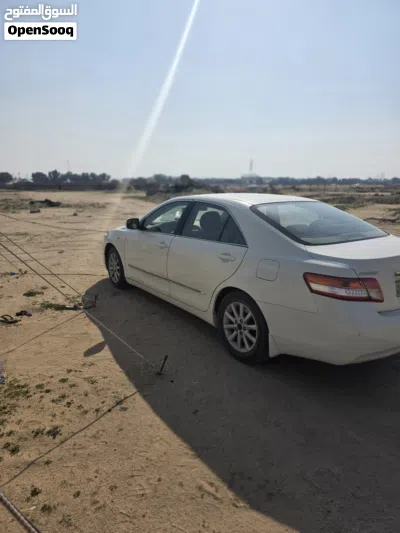 Toyota Camry SE 3