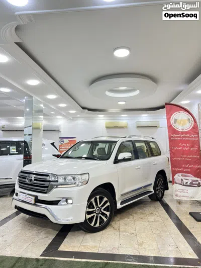 Toyota Land Cruiser EXR 2
