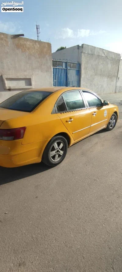 Hyundai Sonata Blue 2