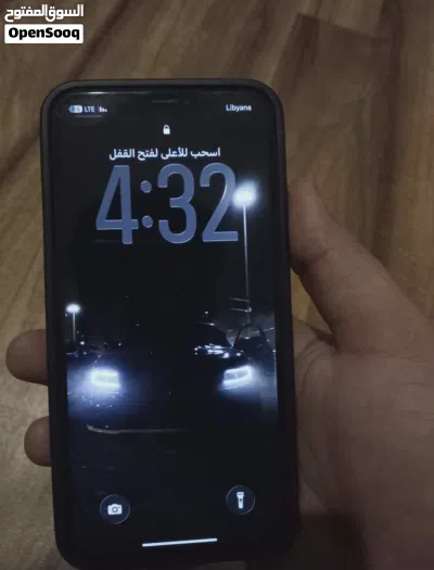 Iphone 11 pro max ذاكرة ؛256gb دبل شفرة :2sim 4