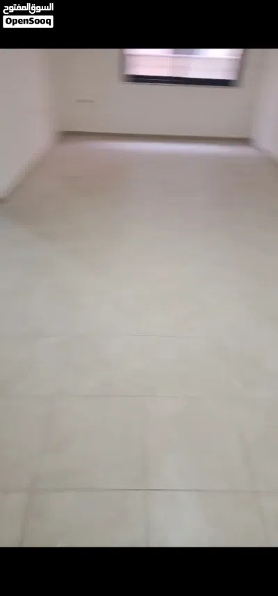 شقة للايجار غير مفروشة ضاحية الريحان 3