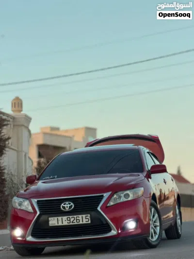 Toyota Camry XLE 3