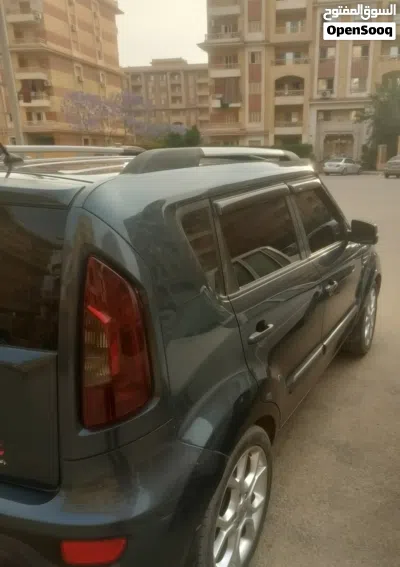 كيا سول SX 4