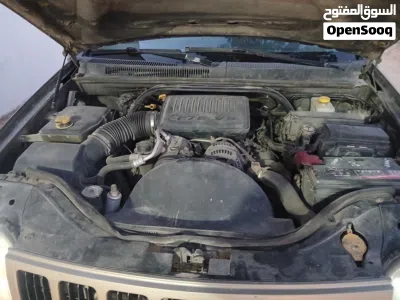 Jeep Grand Cherokee Laredo 2