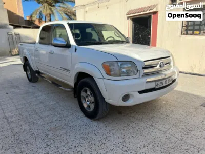 Toyota Tundra SR5 2
