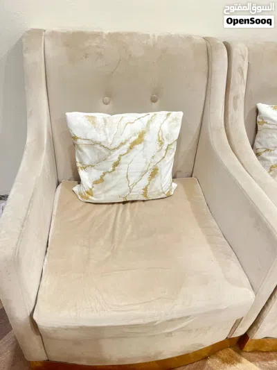 Sofa set for sale in a very good condition 3