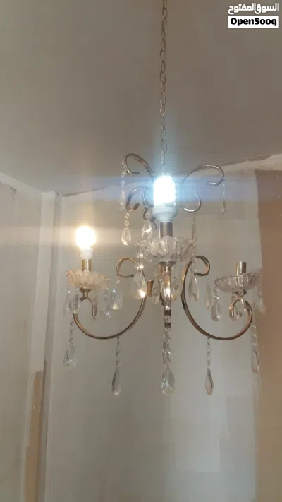 ثريات مستعملة للبيع 2