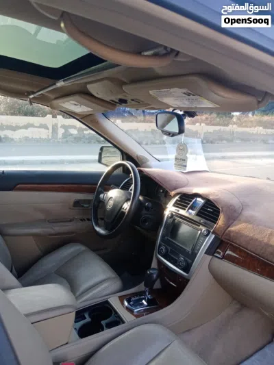 Cadillac SRX Luxury 4