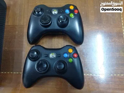 XBOX 360 مستخدم بحاله ممتازه منزل عليها 43لعبه متنوعه ((قابل للتفاوض)) 2