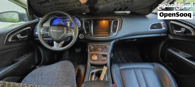 کرایسلەر 200 200C 3