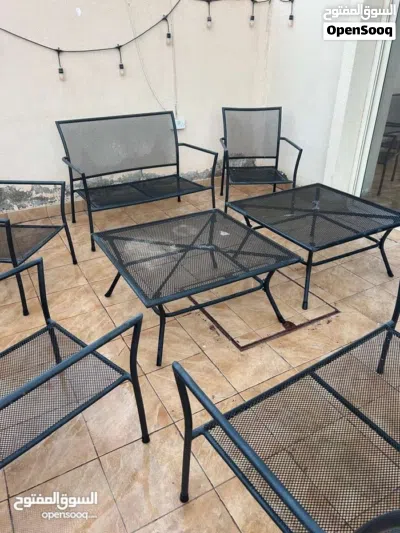 Garden seating in very good condition 2