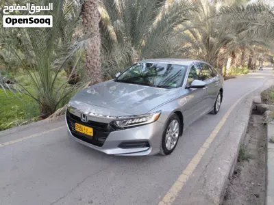 Honda Accord DX 2