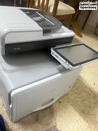 للبيع طابعة Ricoh MP C307SP الأصلية بحالة ممتازة جدًا واستعمال خفيف، نظيفة وبحالة الوكالة. 4