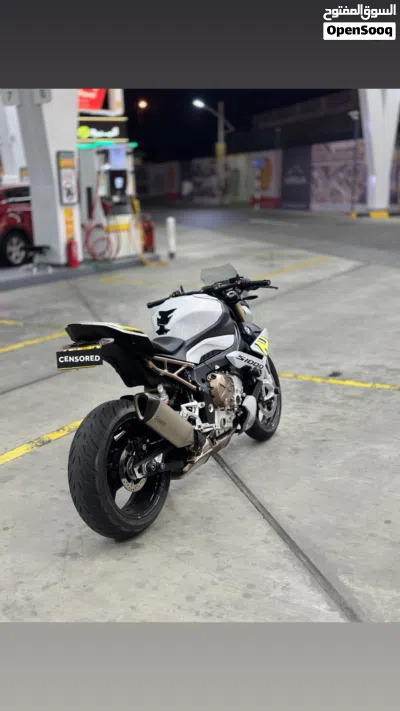 بي إم دبليو S 1000 RR 4